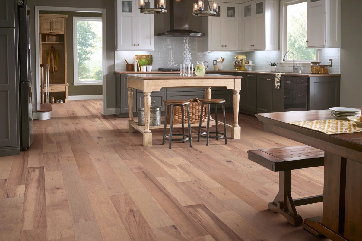 Discover 2024's Hottest Hardwood Flooring Trends in OKC Mill Creek